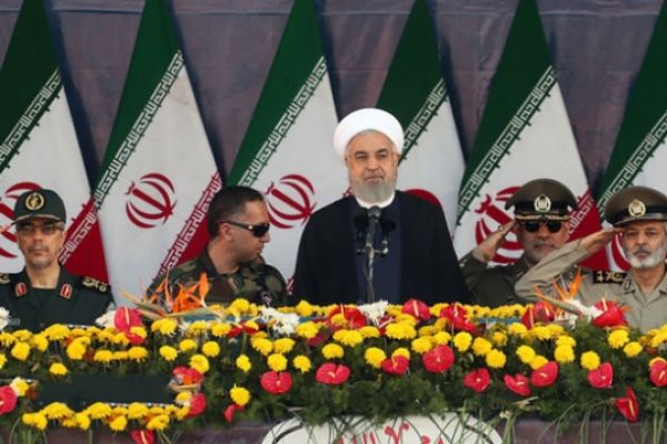 جنگ به ما آموخت در زمان سختی همه درکنار هم بایستیم