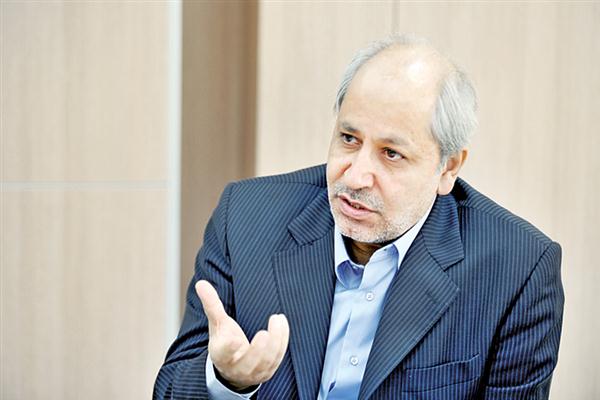 مسعود نیلی: تصویر سال آینده اقتصاد ایران نگرانکننده است