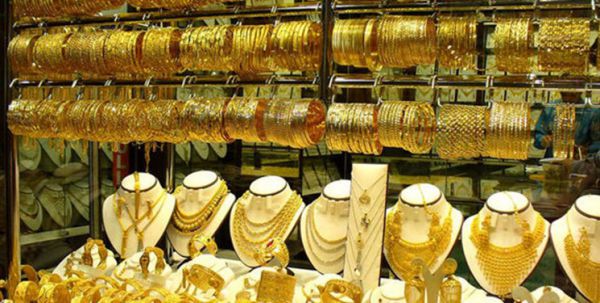 خرید و فروش طلا کاهش مییابد