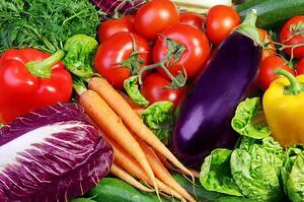 قیمت عمده فروشی ۵۲ میوه و صیفی اعلام شد