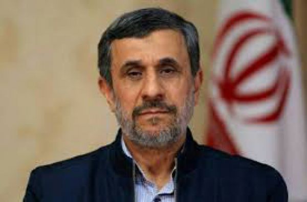 چرا احمدینژاد به افطاری جامعه اسلامی مهندسین دعوت شد؟
