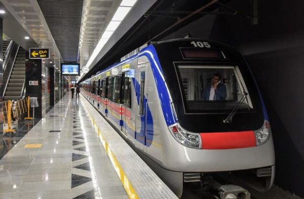 خدمات شبانهروزی متروی تهران در لیالی قدر
