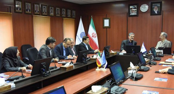 بازدید مدیر عامل بانک رفاه از شرکت خدمات انفورماتیک