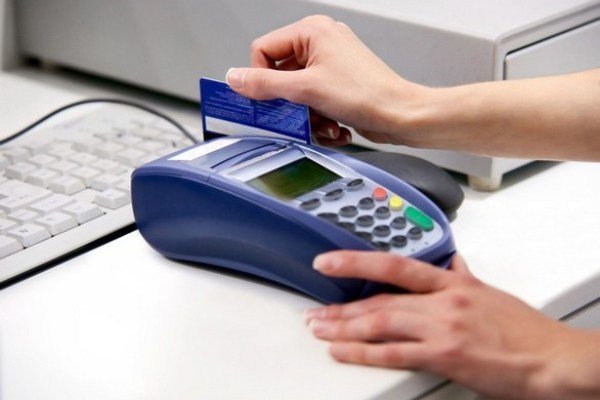 تراکنش کارتخوانهای ایرانی خارج از مرز متوقف می شود