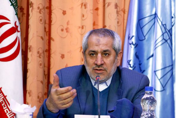 واکنش کدخدایی به ساخت فیلم انتقادی برای شورای نگهبان