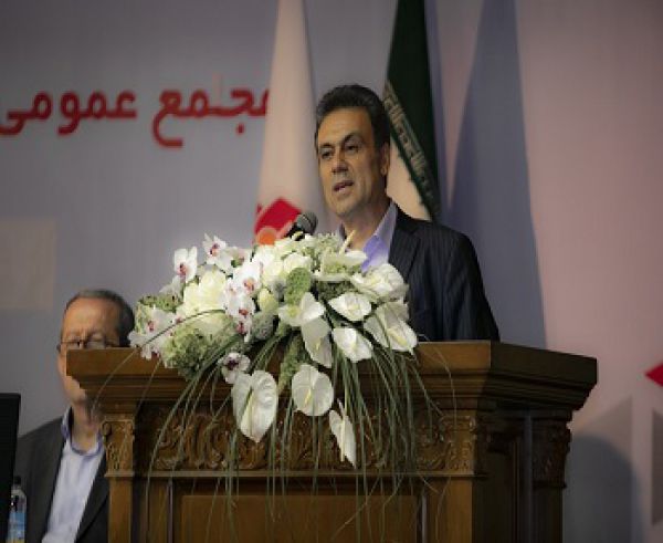 بانک ملت؛ارزش بانک های بورسی را دو برابر کرد