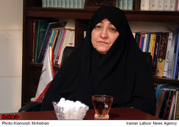 برخی نمایندگان به دنبال تحمیل فرزندانشان به شرکتهای شستا هستند