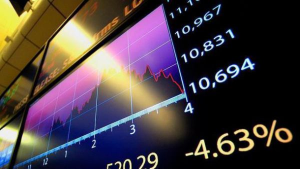 بورس‌های اروپایی نزولی شدند