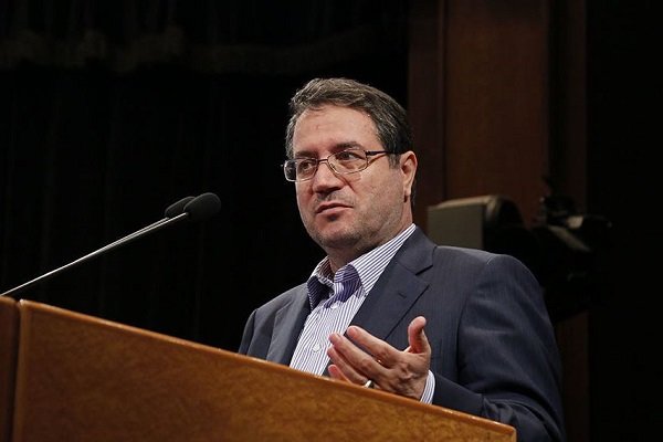 وزیر صمت: برای چادر مشکی برنامه داریم