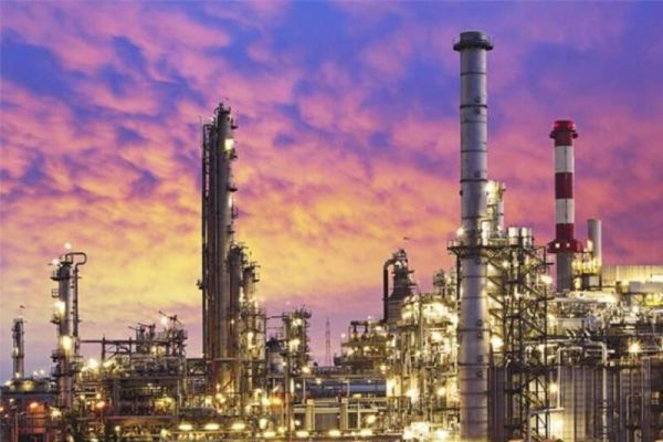 تولید و صادرات پتروشیمی کمر تحریم را شکست