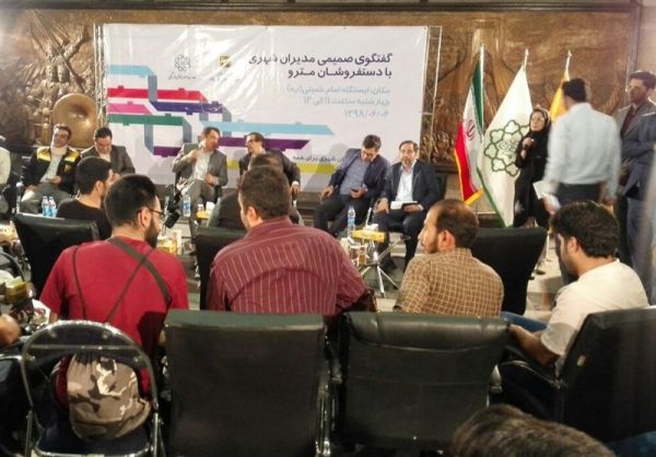 به من گفتند دزدی کن ولی دستفروشی نکن!