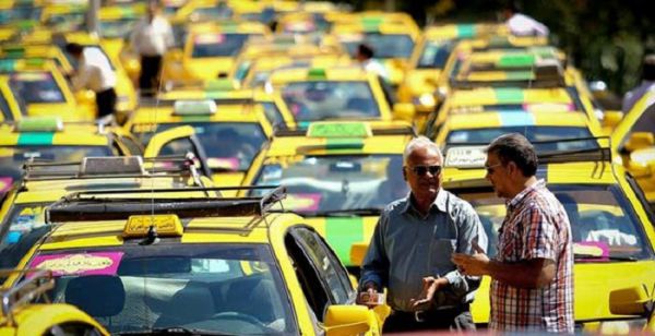 از درد دل راننده تاکسیها تا کلنجار با کیفیت نامناسب خودروهای داخلی