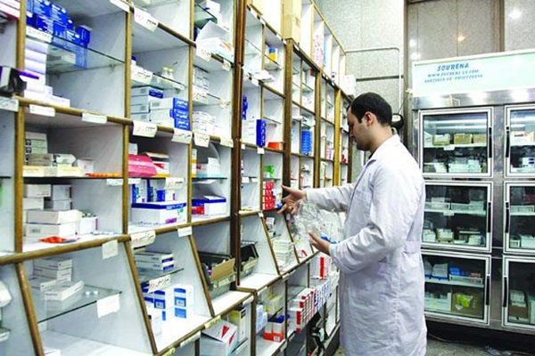 کاهش نقدینگی در داروخانهها