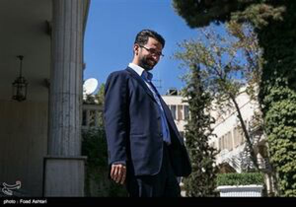 توضیحات آذری‌جهرمی درباره قطعی اینترنت