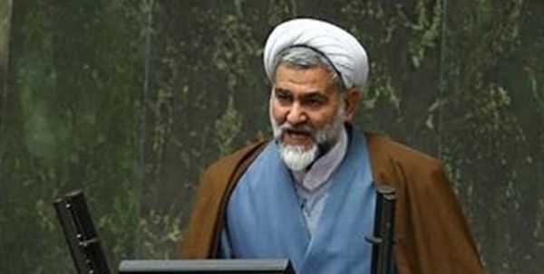 دولت از طریق سازمان تعزیرات و وزارت صنعت مانع افزایش قیمت‌ها شود