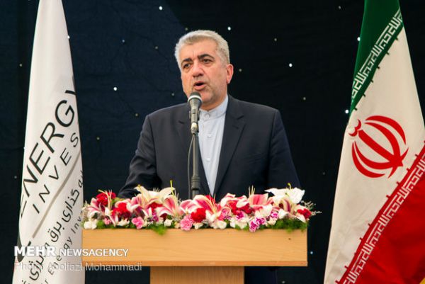 انتقاد وزیر نیرو از ادغام‌ها و انفصال‌های متعدد سازمان‌ها