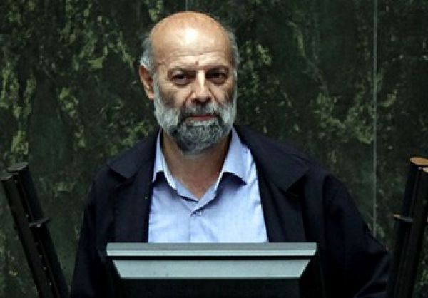 محجوب: دستمزد کارگران ۶ درصد کاهش پیدا کرده است