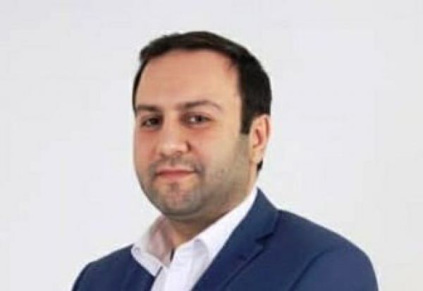 سه نما از کرونا