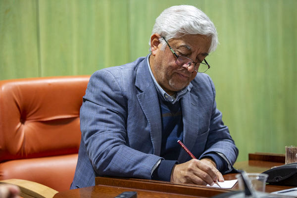 اتخاذ پیش‌بینی‌های لازم برای تامین کالاهای اساسی شب عید