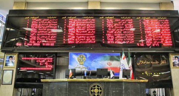 ریزش ۸ هزار واحدی شاخص بورس