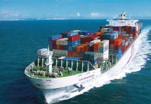 تجارت خارجی ایران به مرز ۸۰ میلیارد دلار رسید