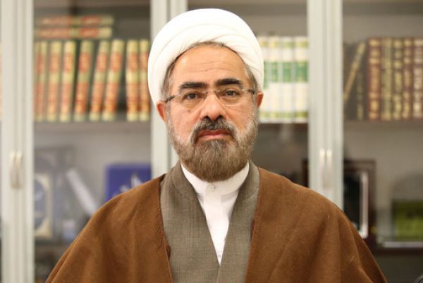 واکنش فرزند آیتالله جوادی آملی به شکستن درهای حرم حضرت معصومه (س) از سوی مخالفان بسته شدن حرم
