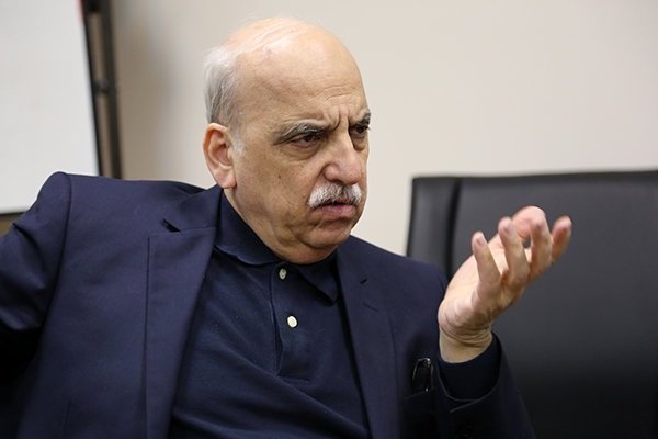 وضعیت بنگاه‌های اقتصادی هیچ تناسبی با رشد شاخص بورس ندارند