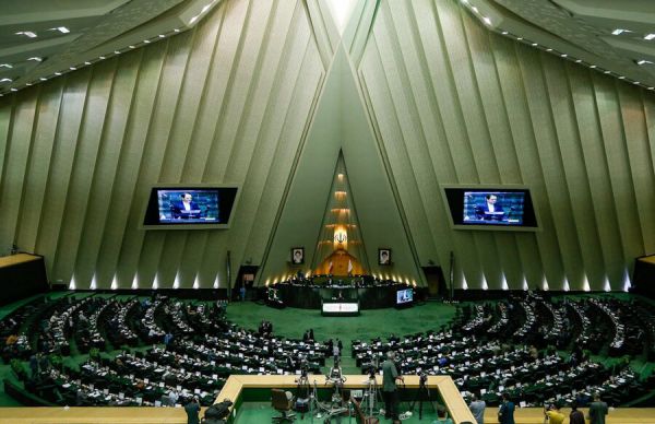 بررسی طرح تامین کالاهای اساسی در مجلس فوریتی شد