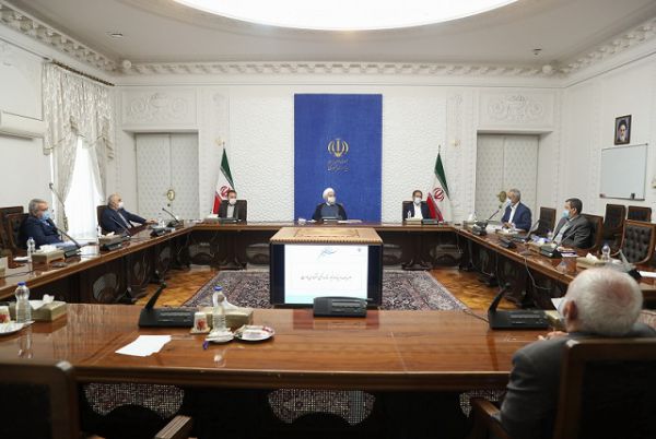 دستگاه های دولتی در واگذاری سهام کارخانجات و دارایی های خود تسریع کنند