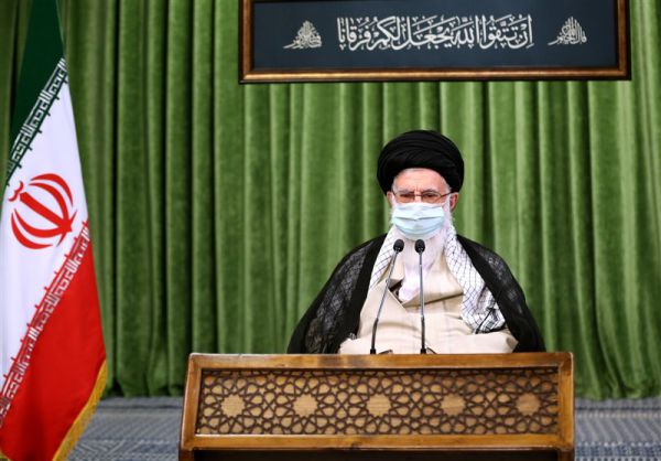 رهبر معظم انقلاب: هدف بلند مدت دشمن به ورشکستگی کشاندن کشور است