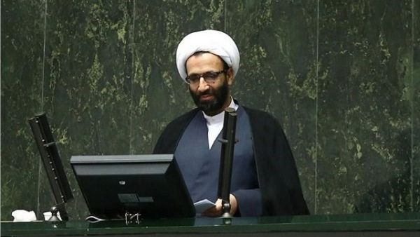 رئیس جمهور با فشار به وزرای علوم و بهداشت زمان کنکور را تعیین کرد