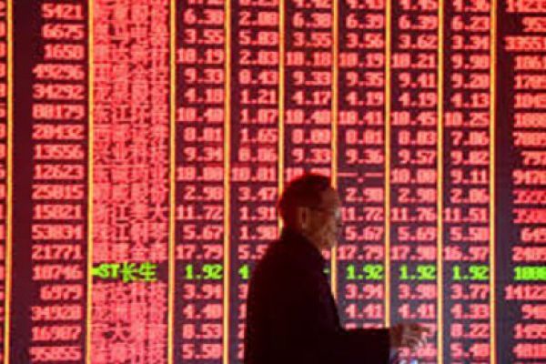 آیا متولیان بورس از تجربه سیاست‌گذاری در اقتصاد کلان درس می‌گیرند