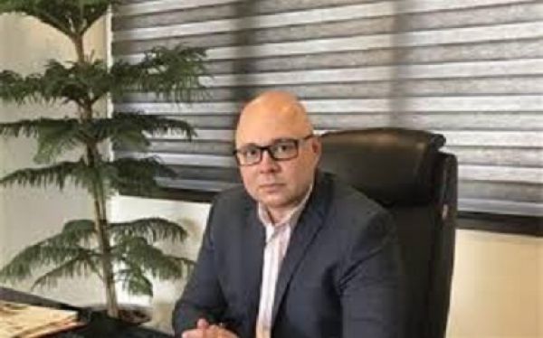 سرمایه‌گذاری ایرانیان به سهامداران درصدی بانک تجارت پیوست
حمایت همه‌جانبه از «وتجارت» تا برگشت روند بازار