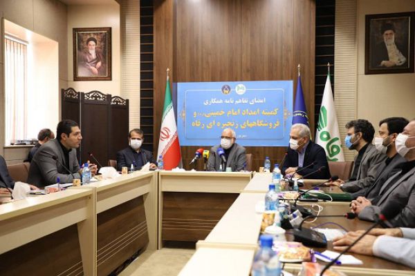 توزیع ۱۰۰ هزار بسته معیشتی میان دانش‌آموزان نیازمند در راستای عمل به مسئولیت‌های اجتماعی