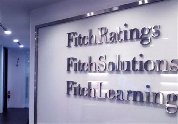 فیچ: اقتصاد ایران به لطف تحریم ها متنوع ترین اقتصاد منطقه شده است