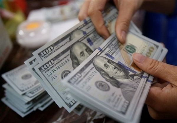 نوسانات ارزی نتیجه اصلی تحریمهای امریکا علیه ایران است