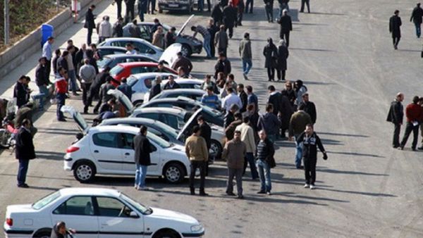 این روزها خودرو زیر قیمت کارخانه هم خریدار ندارد
