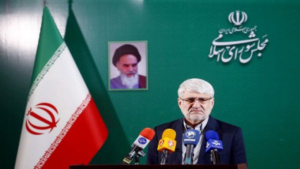 وزارت خارجه نتوانست هماهنگی‌ لازم برای تحویل پیام رهبر انقلاب را انجام دهد