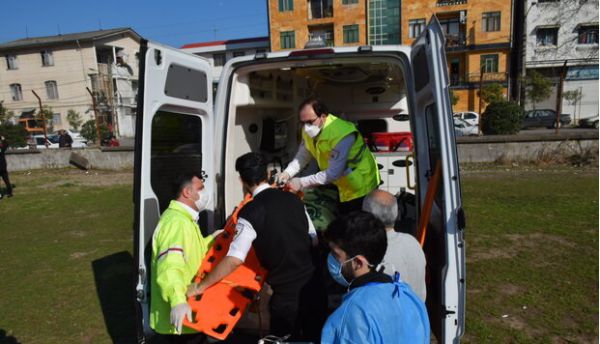 ۴۰ درصد متخصصین طب اورژانس کرونا گرفته اند