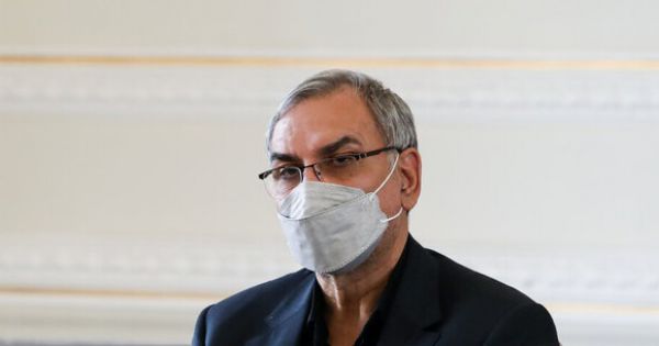 آغاز واکسیناسیون دانش آموزان با 