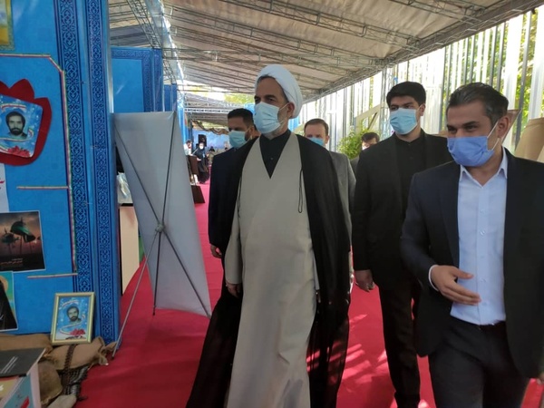 بازدید رئیس سازمان بازرسی کل کشور از نمایشگاه دستاوردهای دفاع مقدس و مقاومت قوه قضائیه