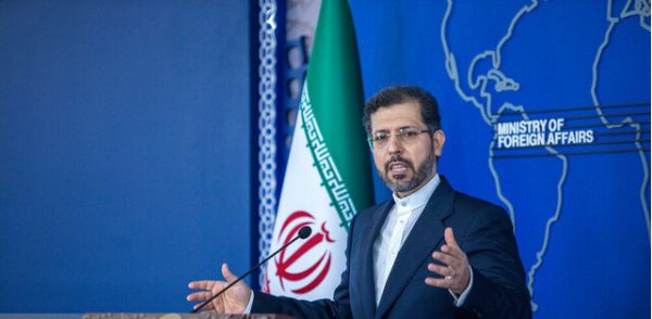 دولت آمریکا در مورد رفع تحریمها نیز سیاست یکجانبهگرایانهای در پیش گرفته است