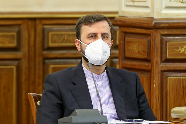 حقوق بشر تبدیل به یک کالا و ابزار سیاسی شده است