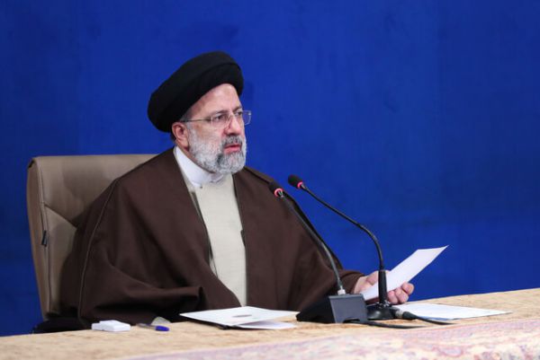 دستگاههای مسئول، عوامل مداخلهگر در بازار ارز را شناسایی کنند