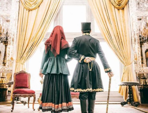 بازیگران اصلی سریال حسن فتحی در یک قاب